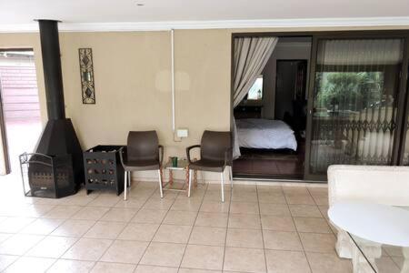 The Pheasant Apartamento Boksburg Exterior foto