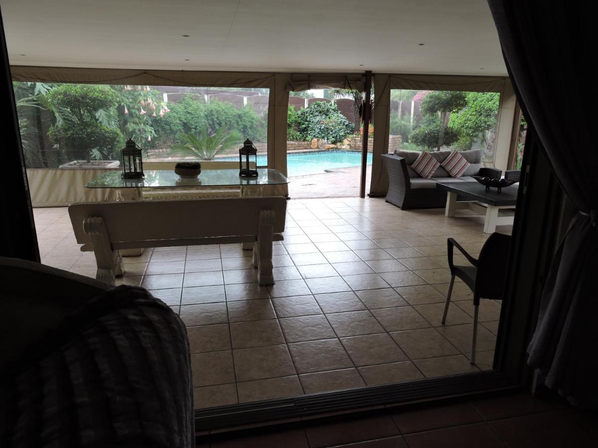 The Pheasant Apartamento Boksburg Exterior foto